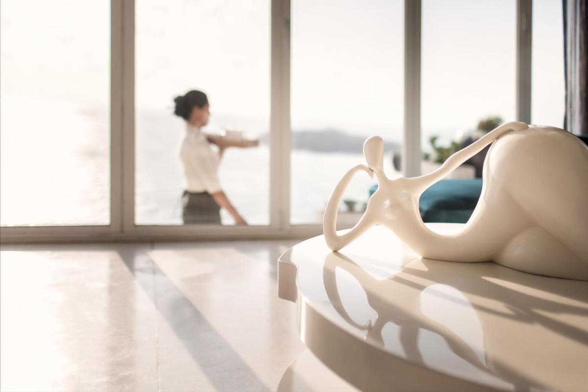 Villa Thalassa Absolute Sunrise Seaview - Housity
