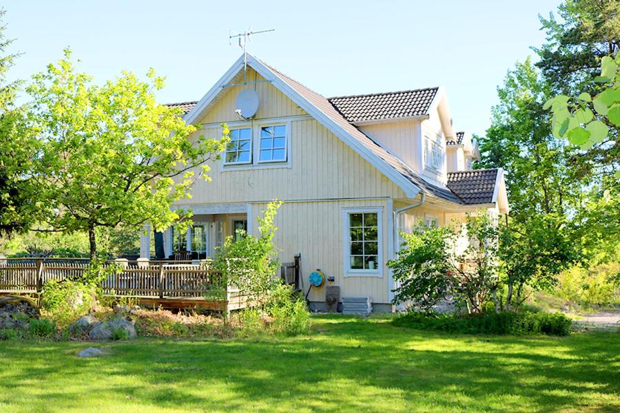 Sun All Day House - Housity