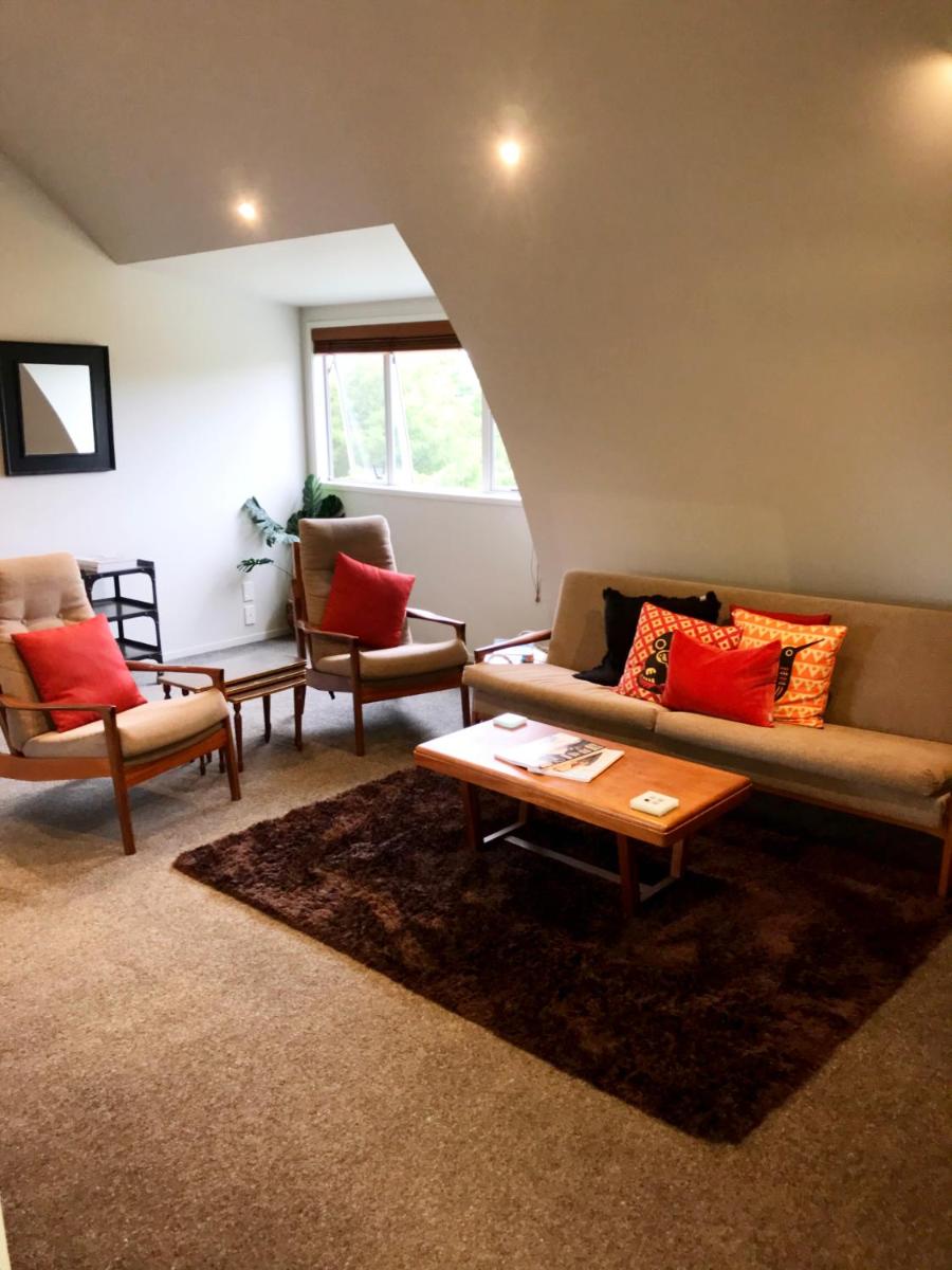 Lavender Hill - Housity
