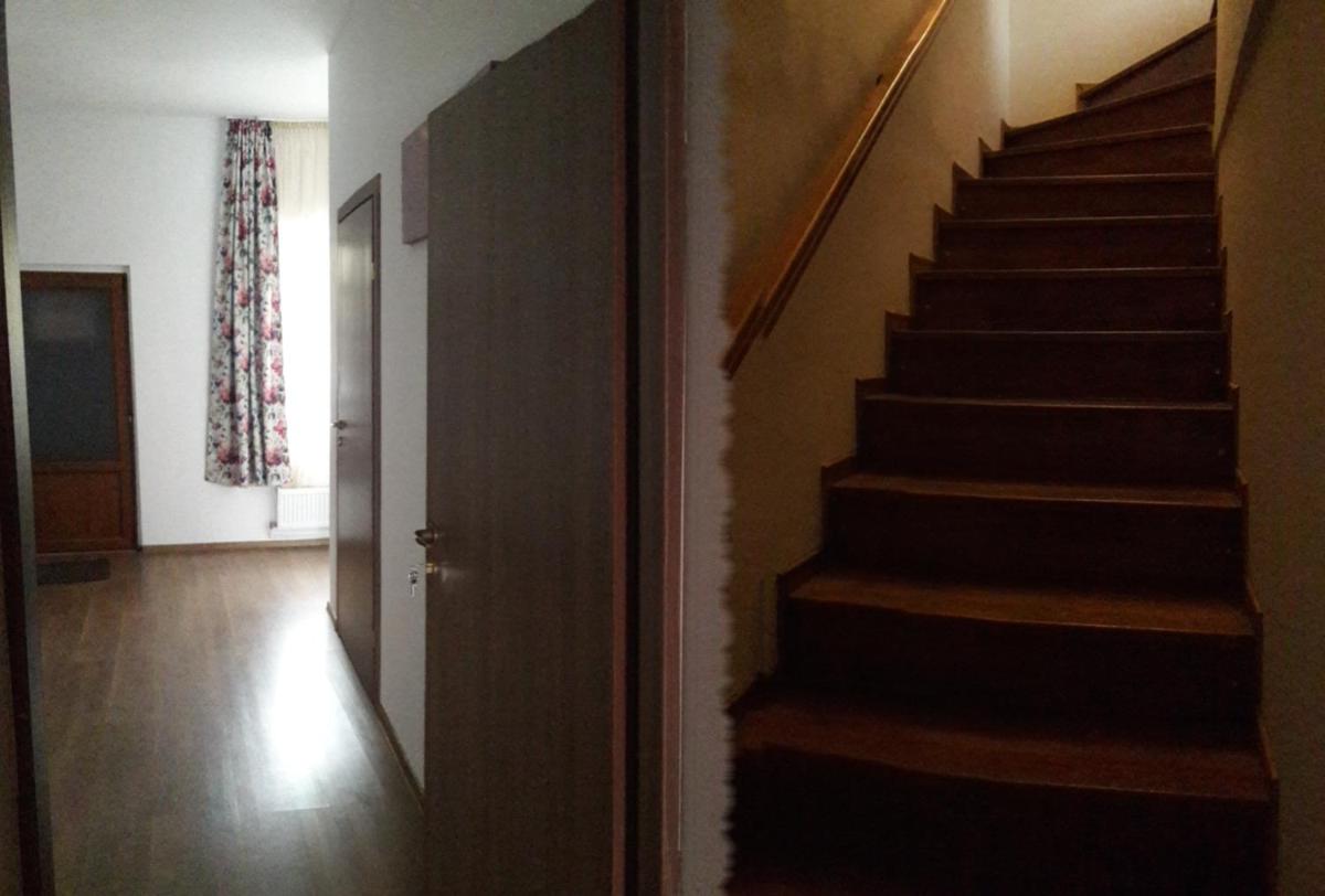 Theresia Apartment - Hizvo
