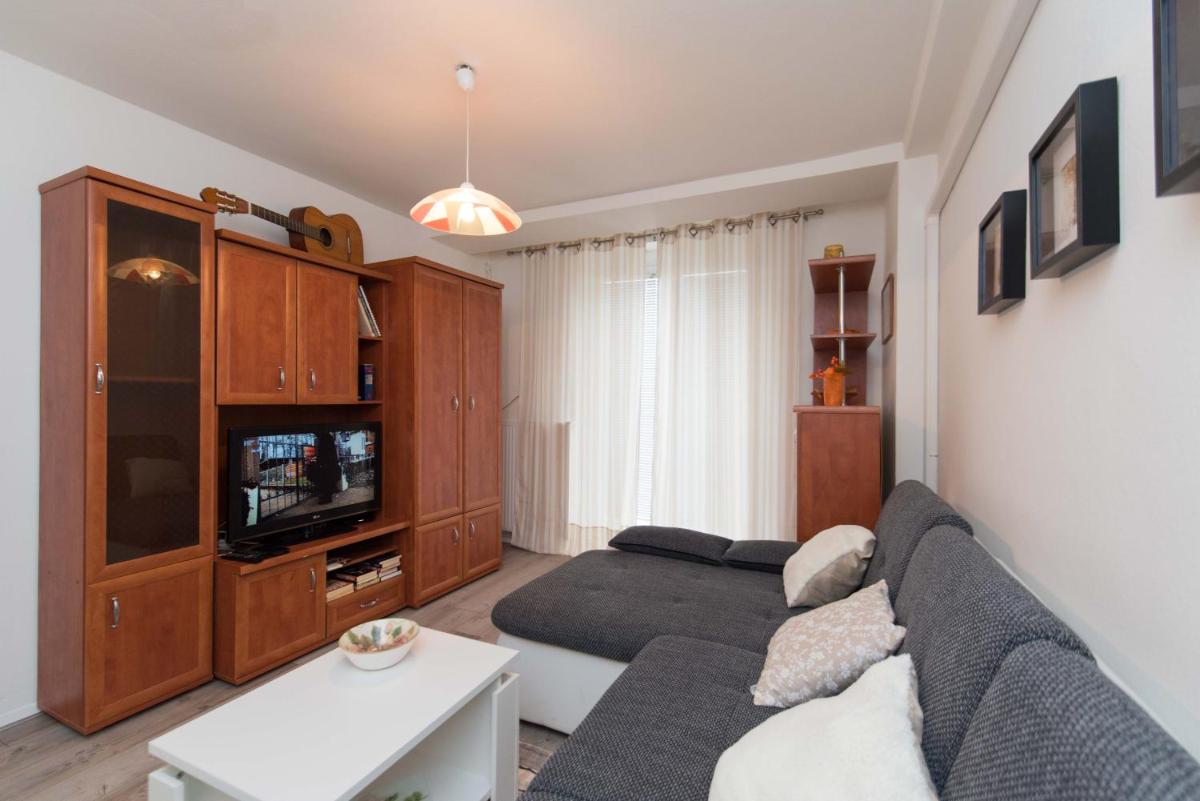 Suitetrails - Apartman Lux