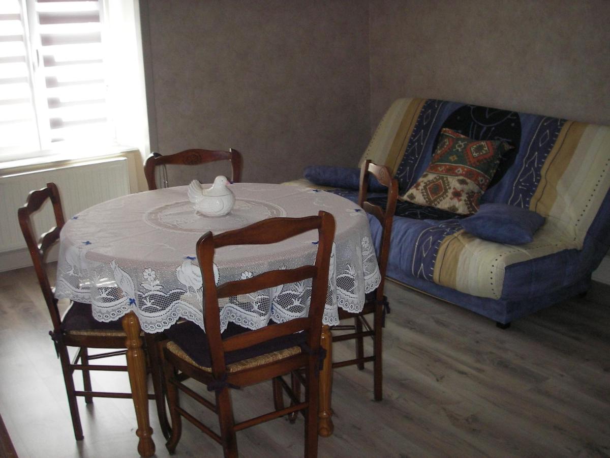 gite violette et pierrot - Housity