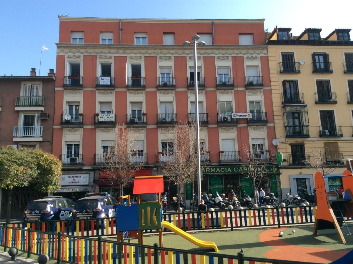 Hostal Palacio Luna - Housity