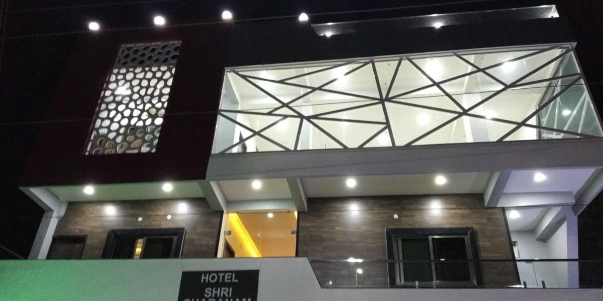 Hotel Shri Sharanam - Housity