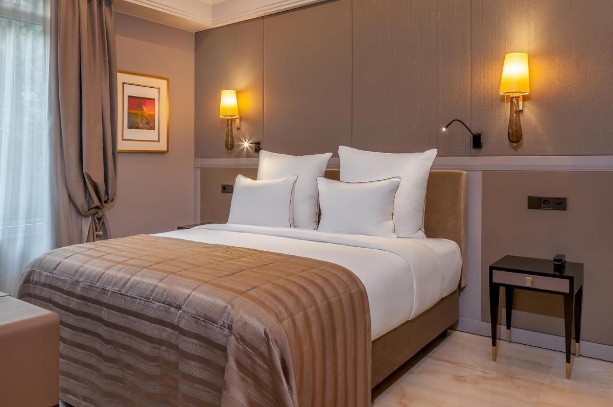 Cama o camas de una habitación en Alàbriga Hotel GL