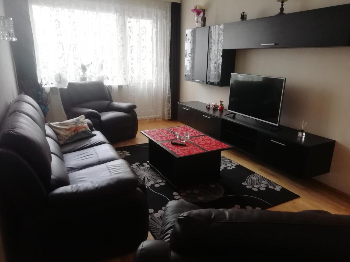 Justinos Apartamentai Panevėžyje - Housity