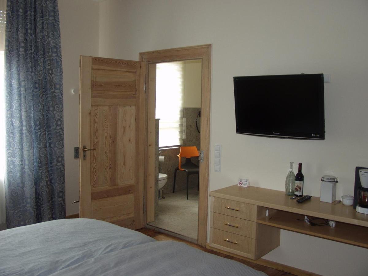 Exklusive Gästezimmer Landau - Housity
