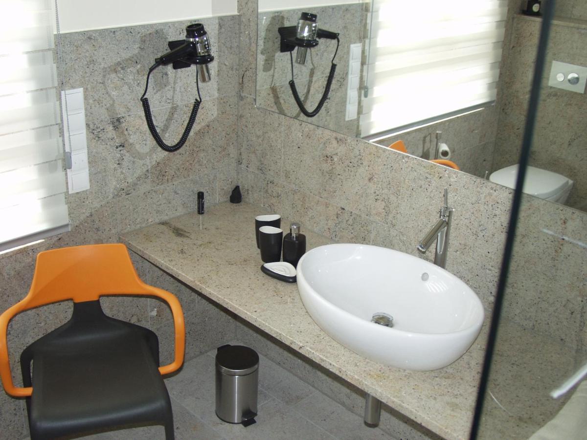 Exklusive Gästezimmer Landau - Housity
