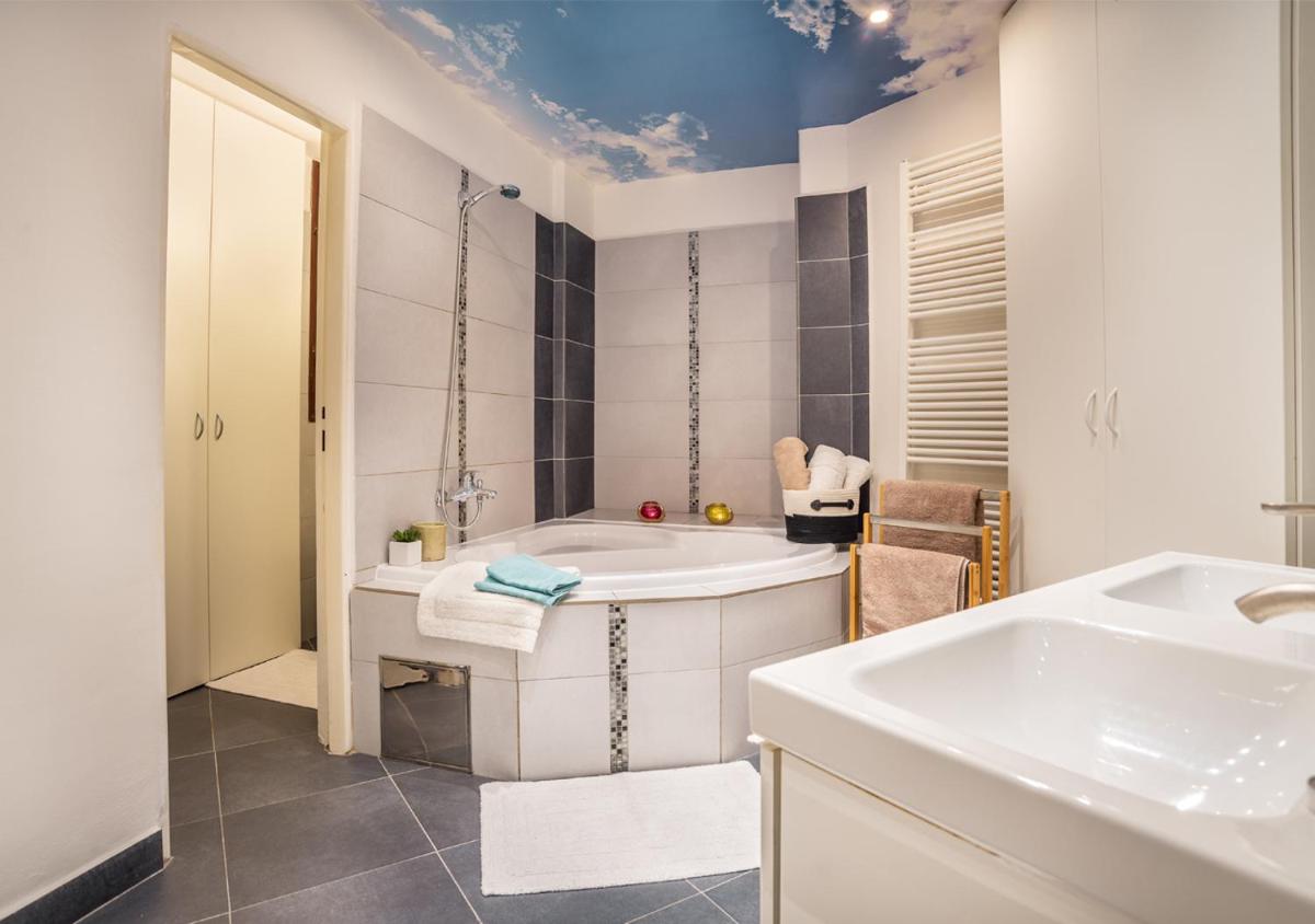 Central Apartments, Prague Old Town - Housity