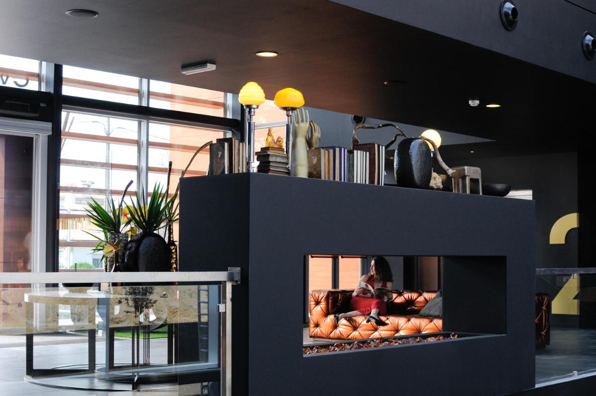 Comodidades para chá e café em Evidencia Belverde Hotel