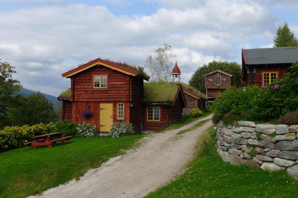 Romenstad Hytter - Housity