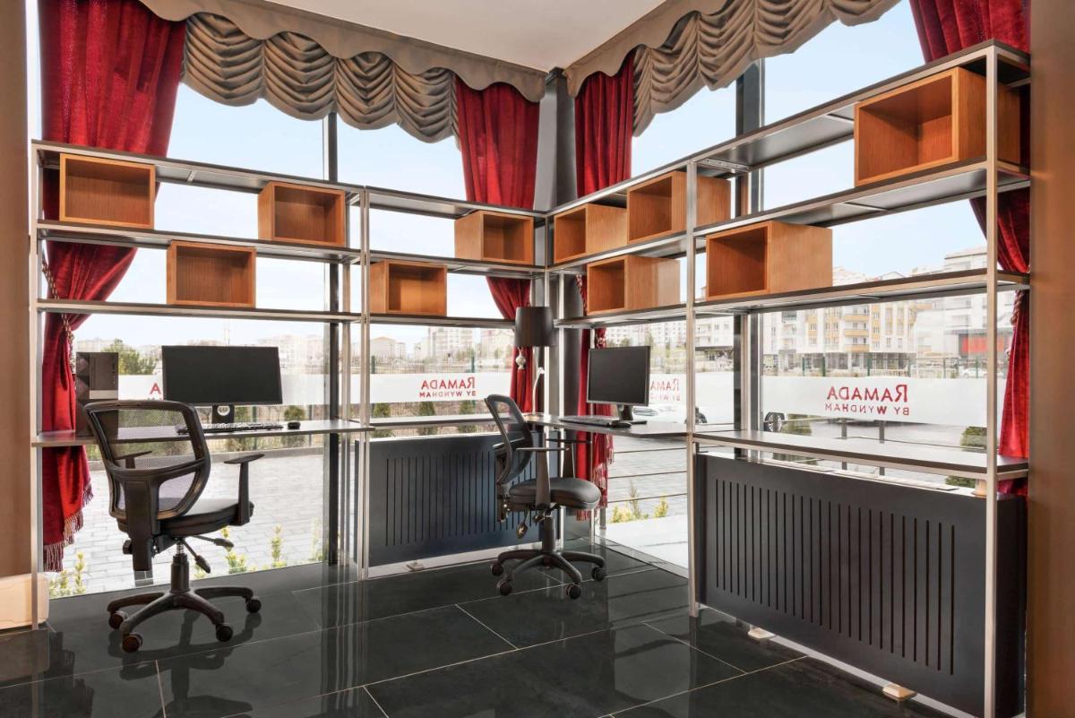 Ramada by Wyndham Sivas - Housity