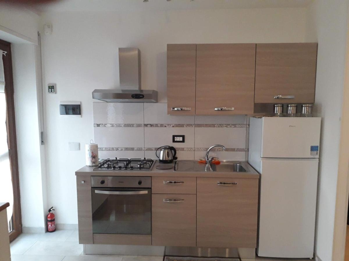 Casa della nonna per voi parcheggio gratuito condizionatore portatile CIR 0052 - Hizvo