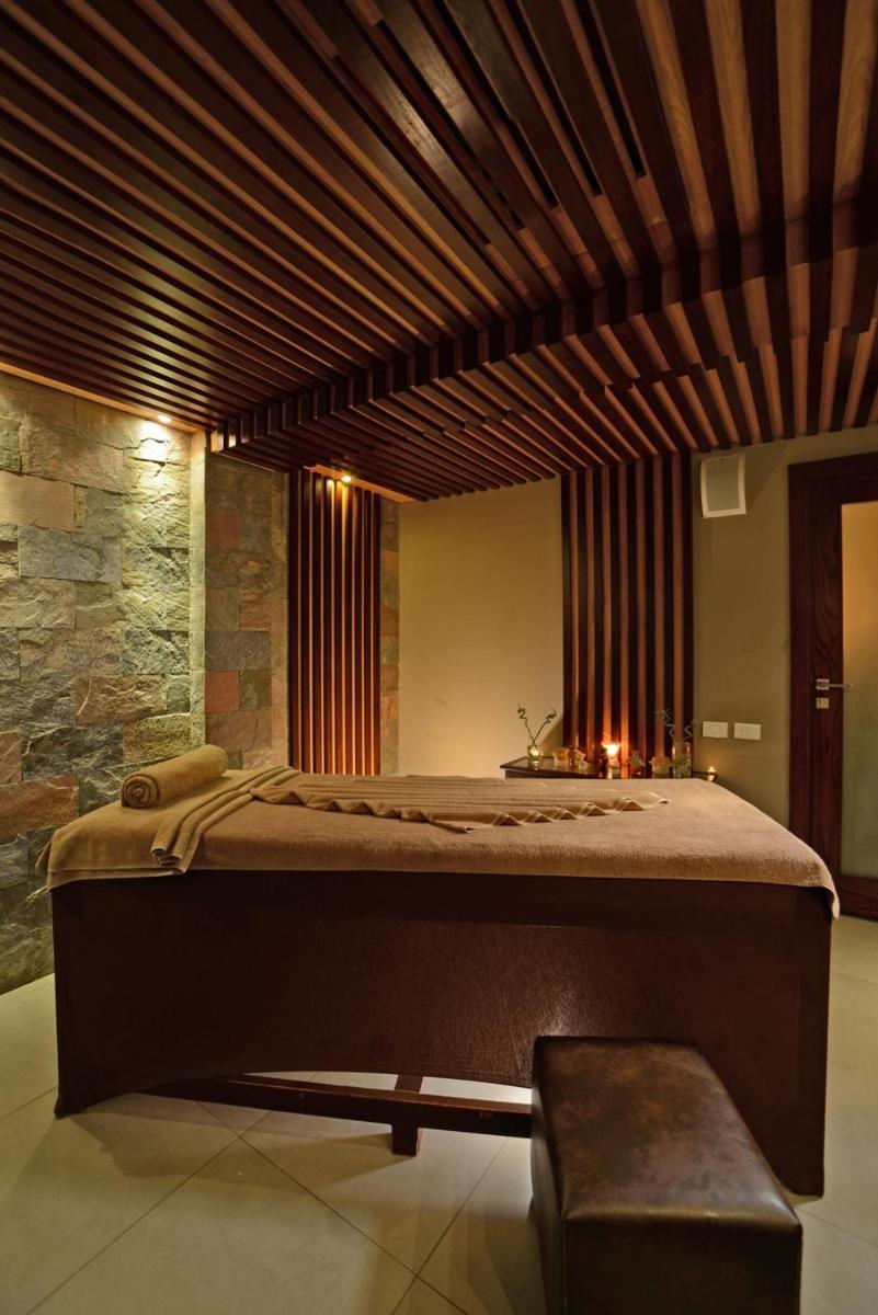 Coral Sea Aqua Club Resort - Housity