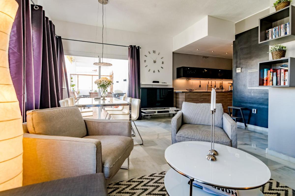 Suitetrails - RG - Elegant 2 Bedroom Apartment in Puerto B