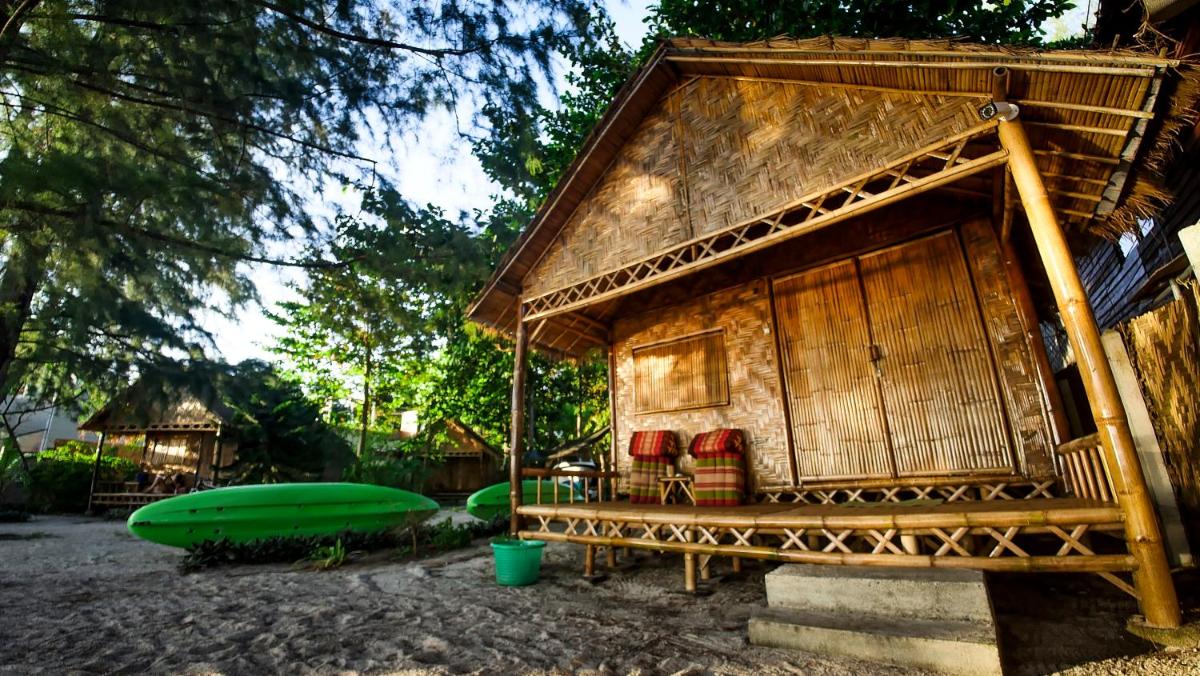 Suitetrails - Green View Beach Resort