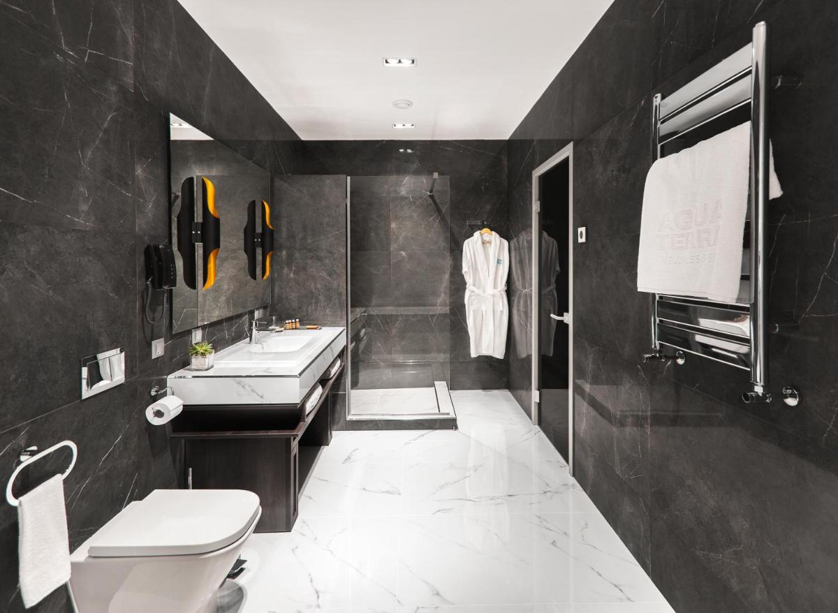 Suitetrails - Aquaperla Hotel & SPA