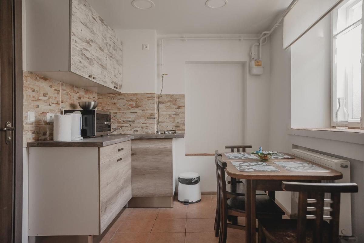 Ugnies Kaukes Apartament Kęstučio gatvė 17 - Housity
