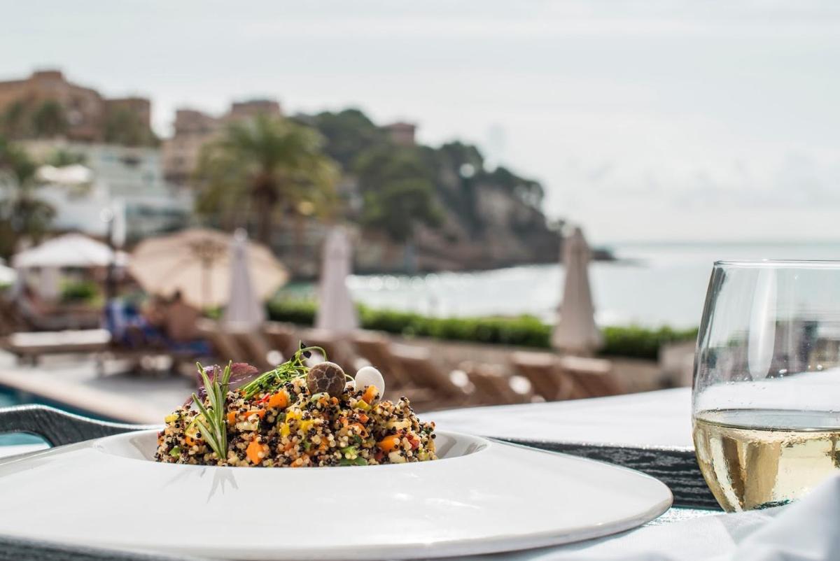 Bebidas en Be Live Adults Only La Cala Boutique Hotel