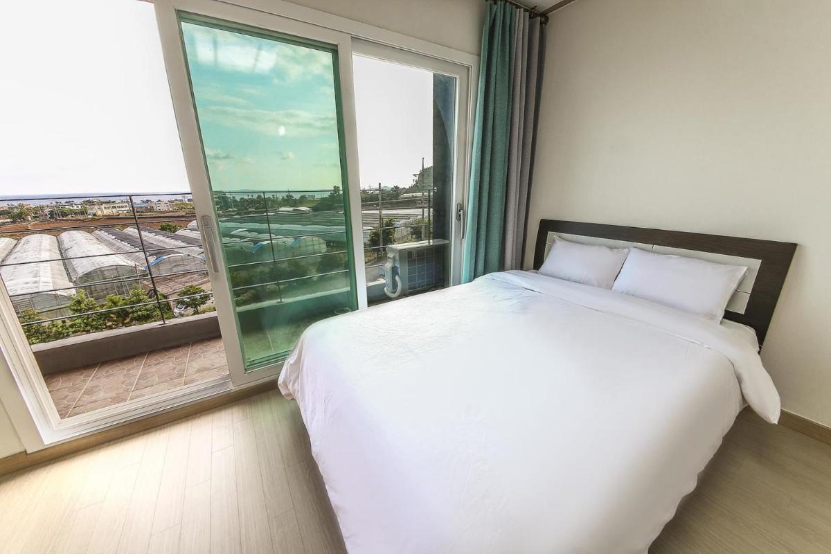 Jeju Soo Pension - Housity