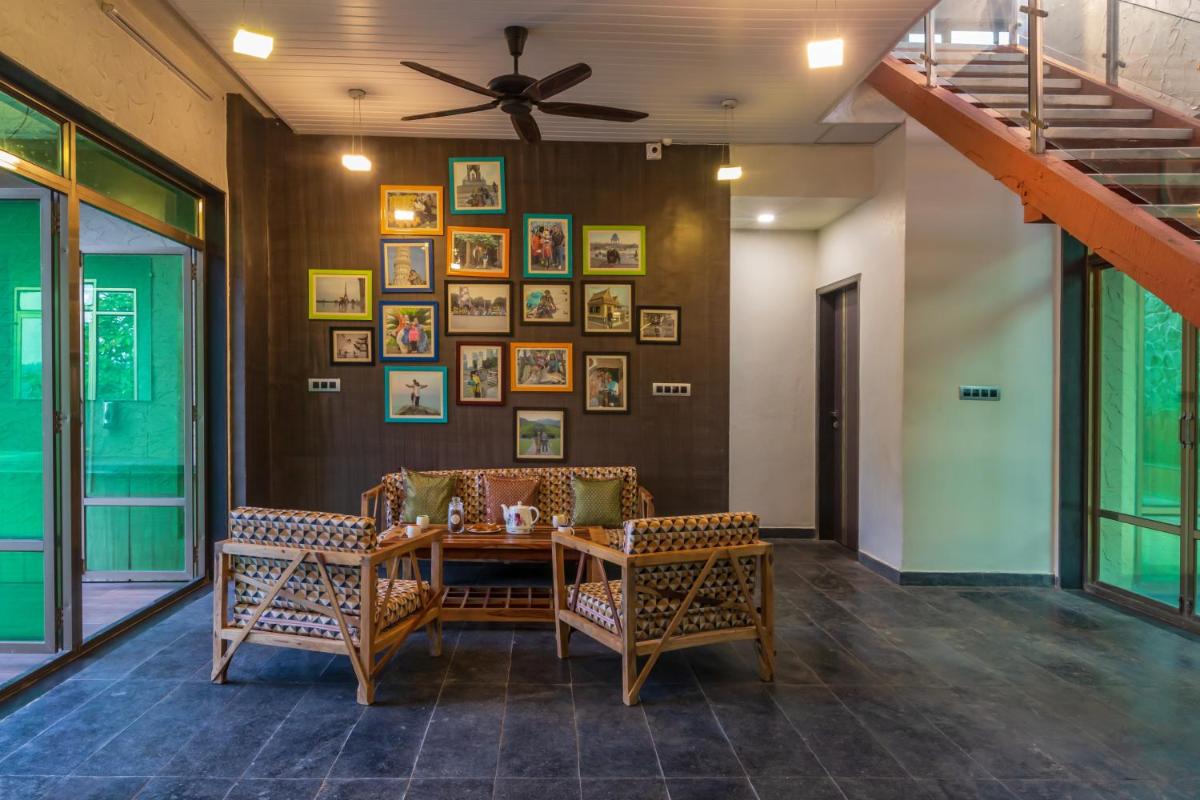 SaffronStays Bellini, Karjat - Housity