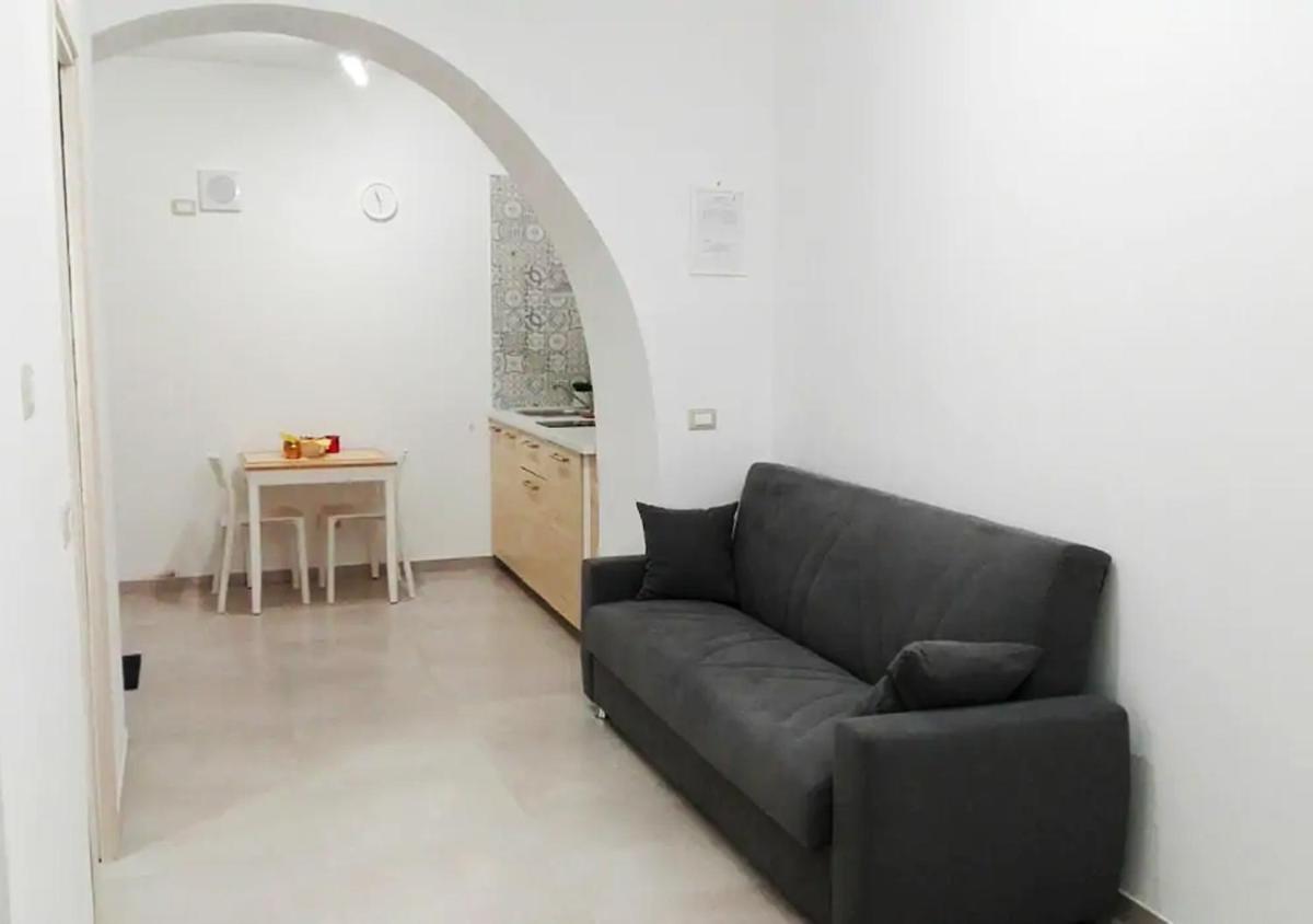 La Dimora dei Longobardi Studio Apartment - Housity