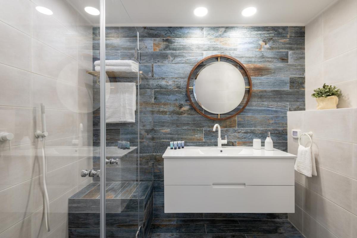 Herzliya Marina Lagoon Apartment - Housity