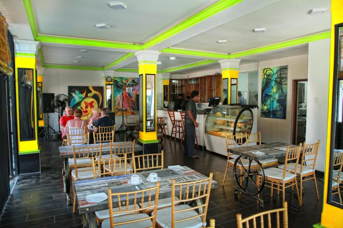Suitetrails - Asian Grand Hotel