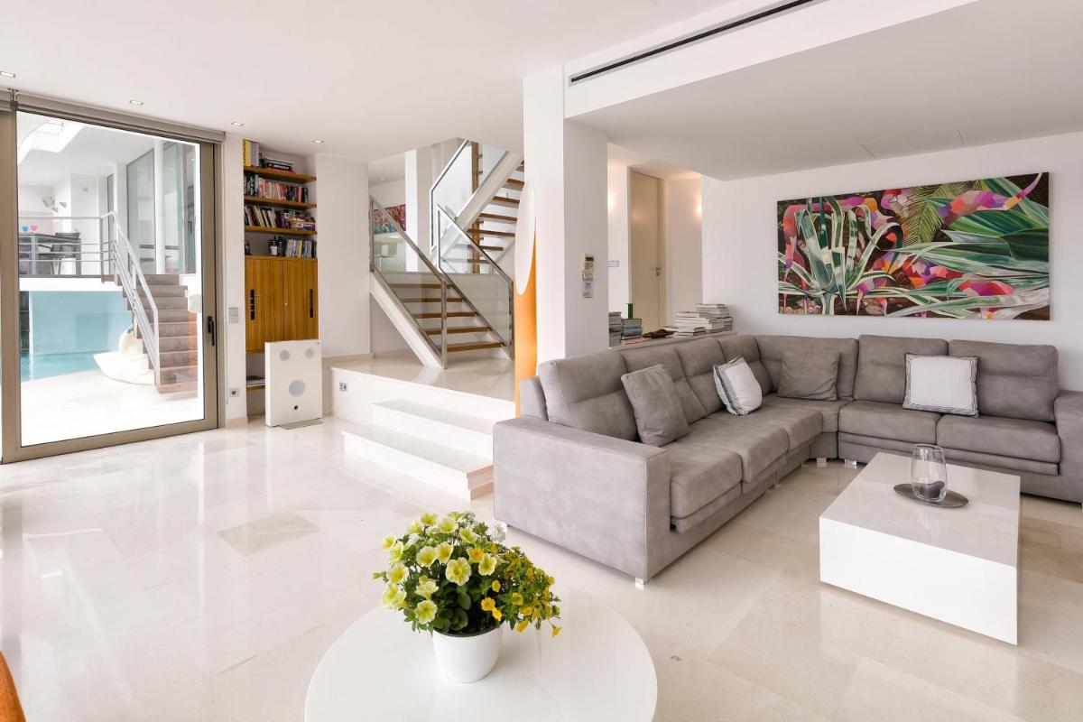Villa Vadella by Eivillas - Housity