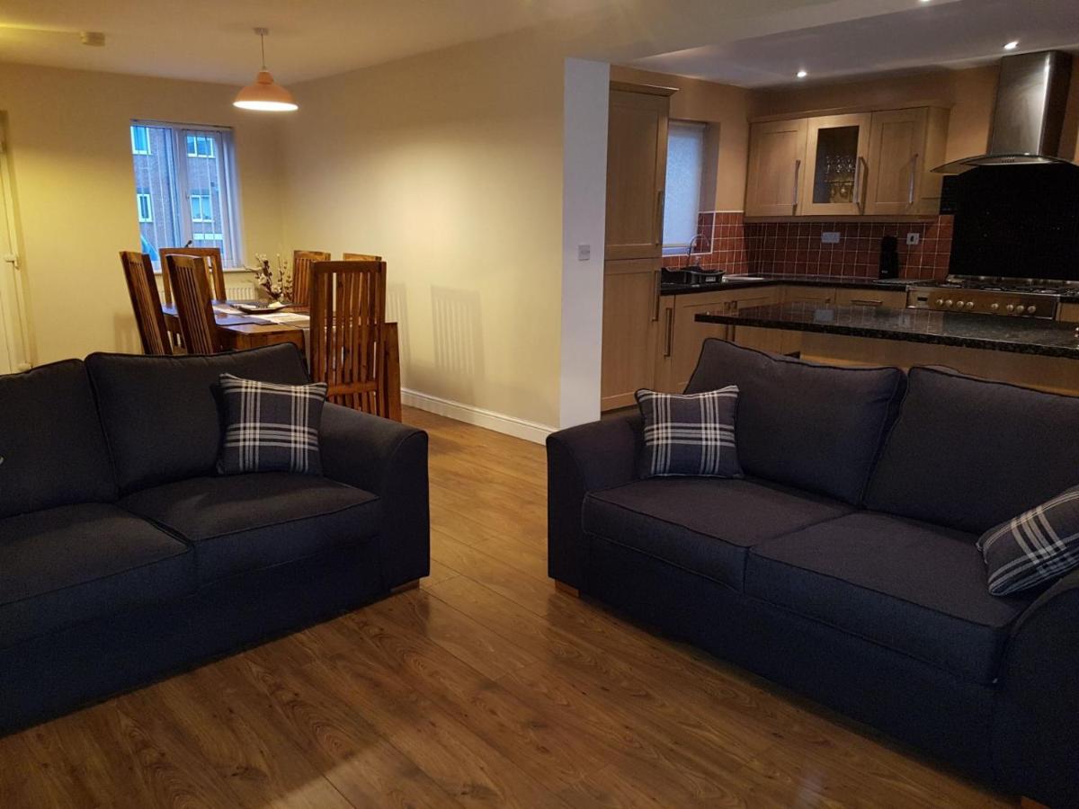 Moorland House - Housity