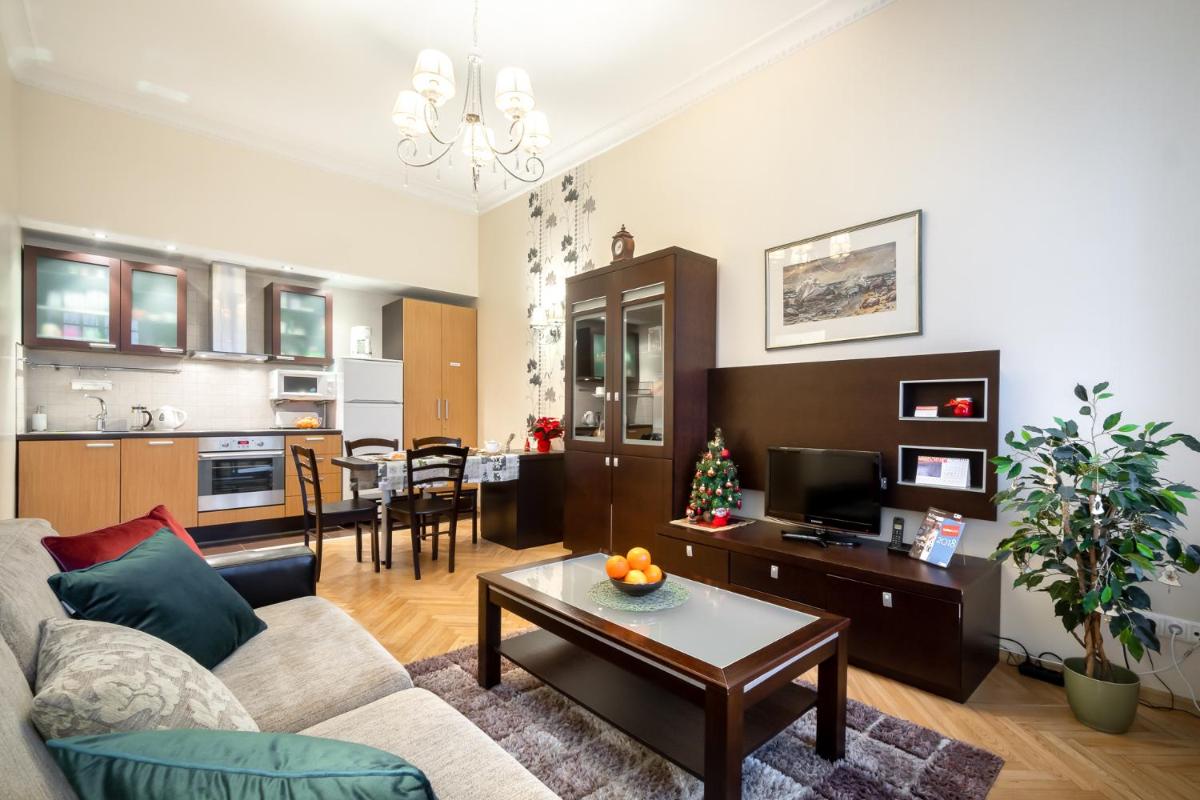 Suitetrails - Classic Apartments in Old Town