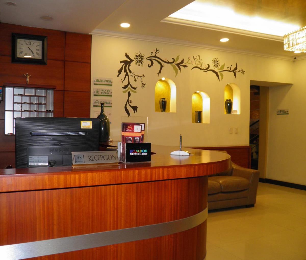 Suitetrails - Hotel Majestic 2 by Bustamante Hotels
