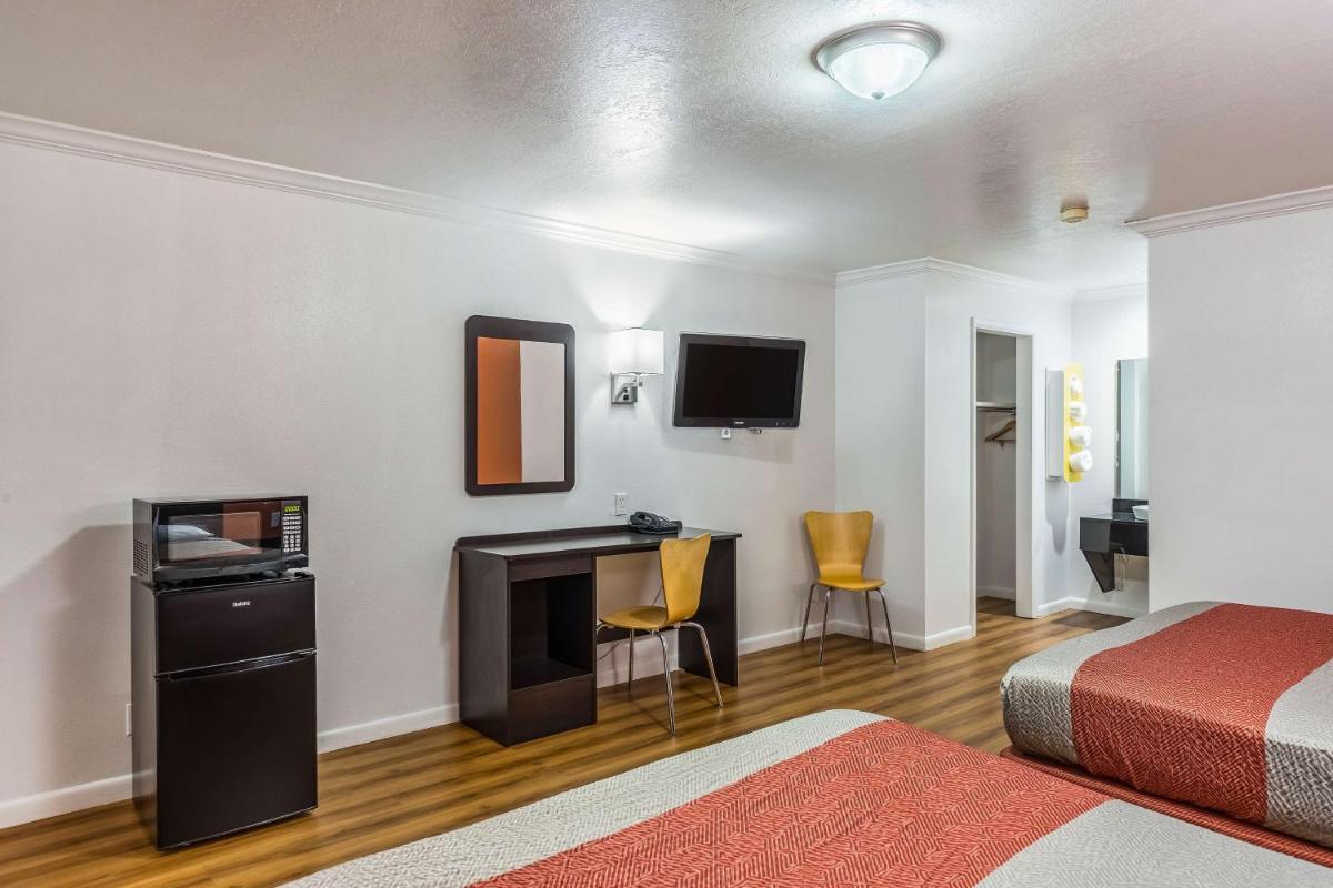 Motel 6 Tremonton, Utah - Housity