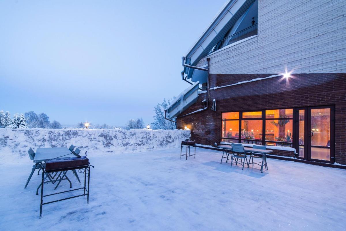 Hotel K-Vizit Toksovo - Housity