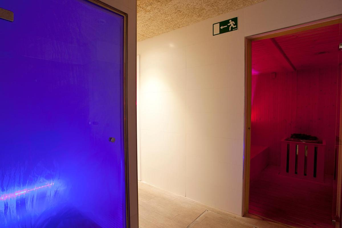 Imagen de la galería de Hotel Pompaelo Plaza del Ayuntamiento & Spa, en Pamplona