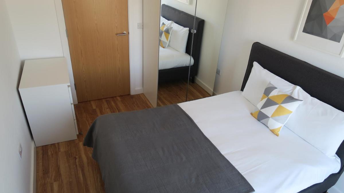 Quay Apartments - Housity