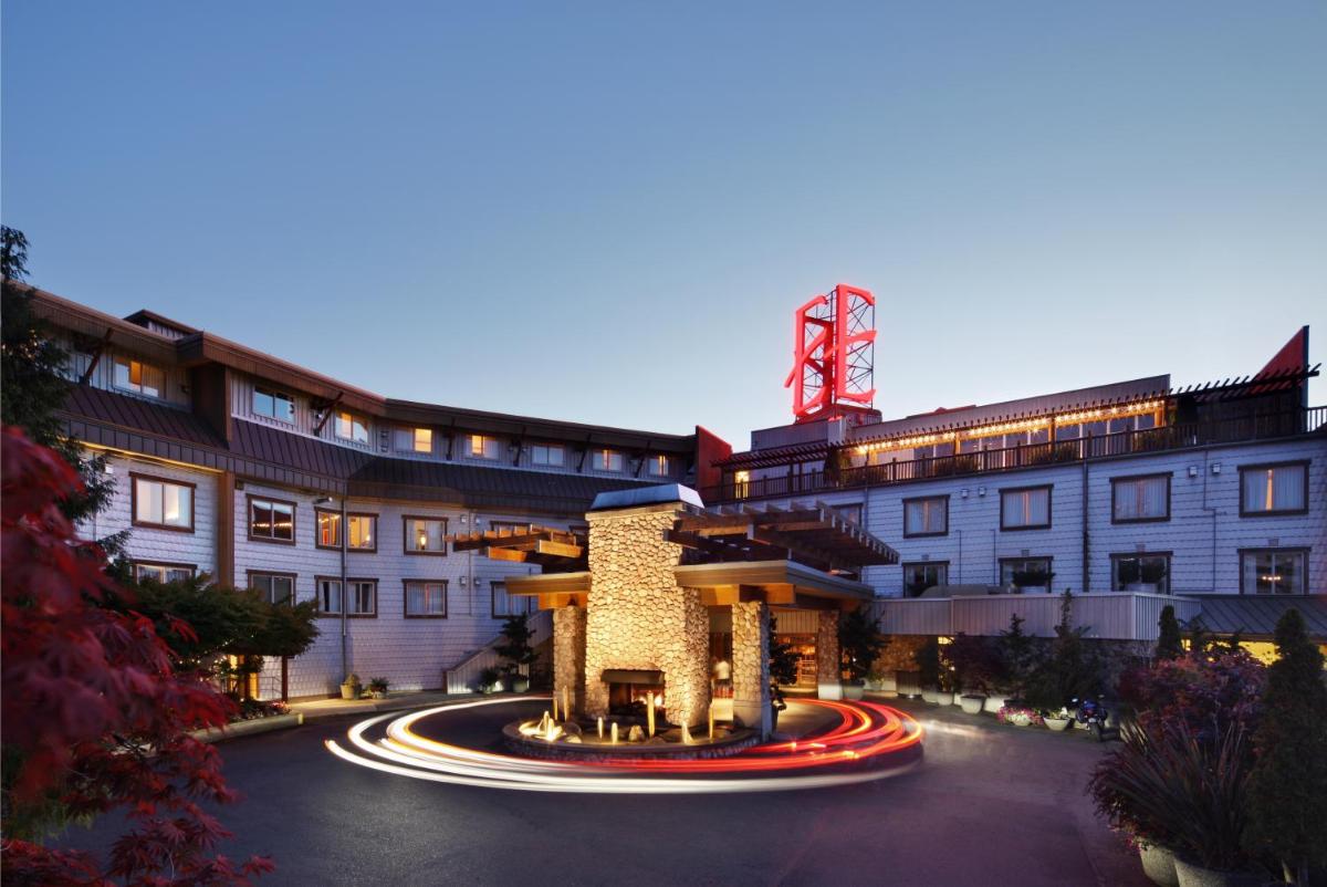 The Edgewater, a Noble House Hotel - Housity