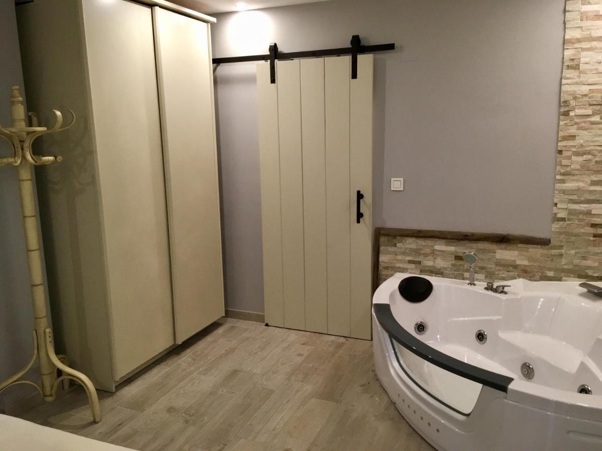Apartamento Usuaia con jacuzzi - Housity