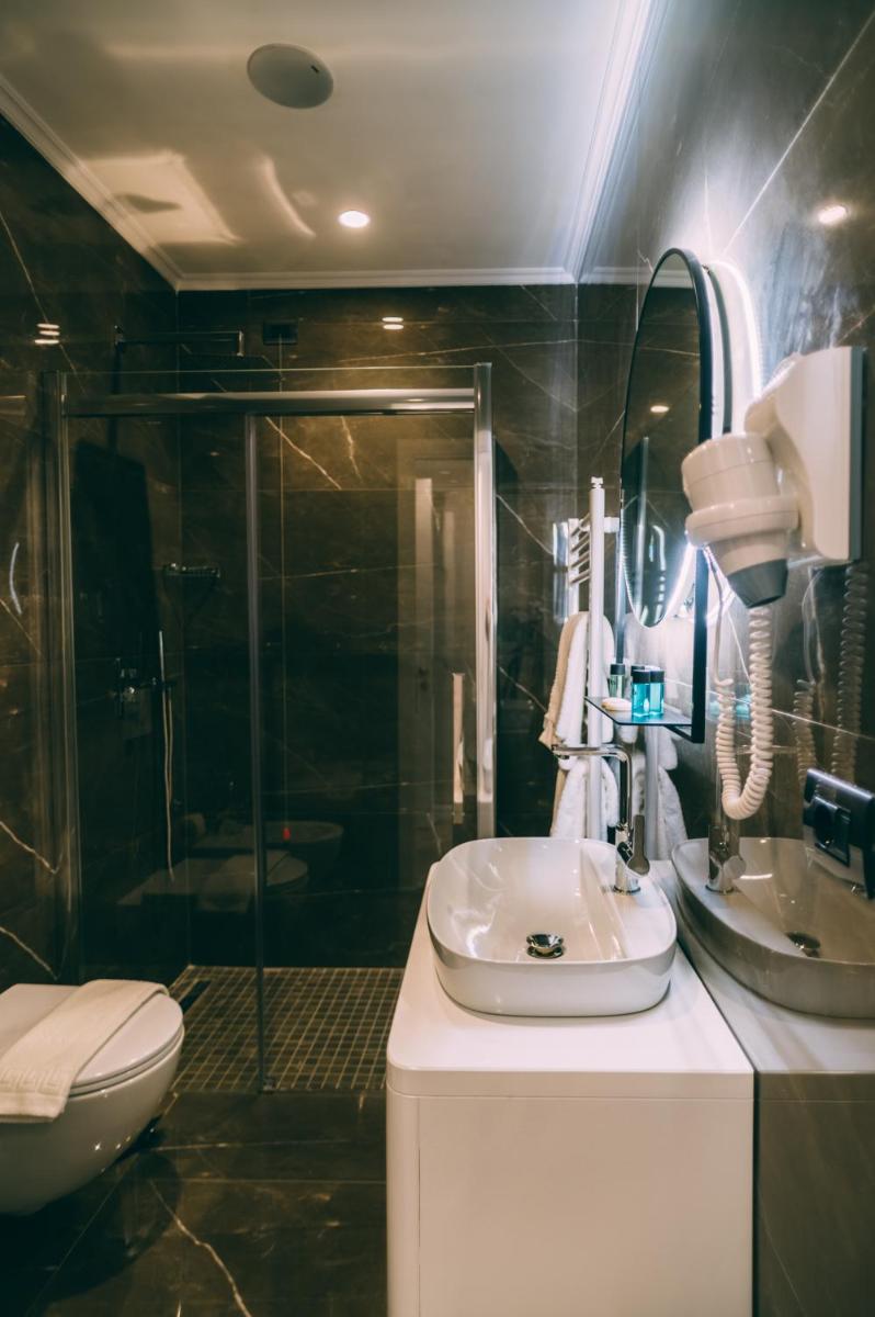 Hotel Stela Center - Housity