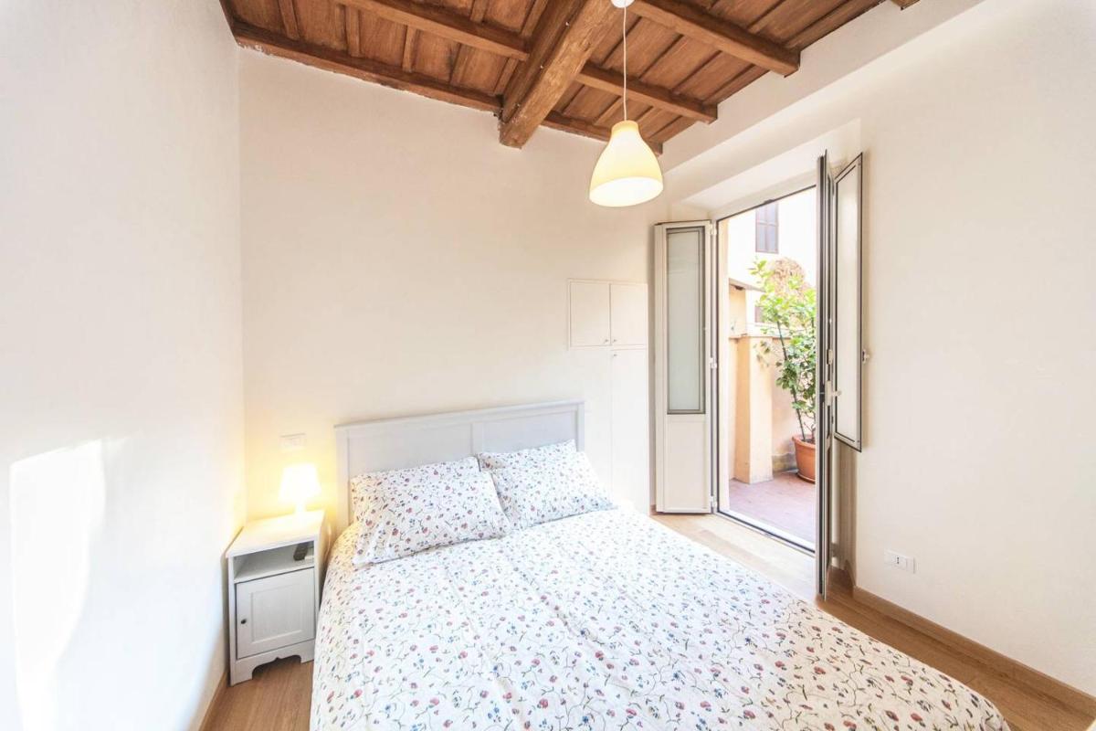 Central quiet apartment and terrace - Housity