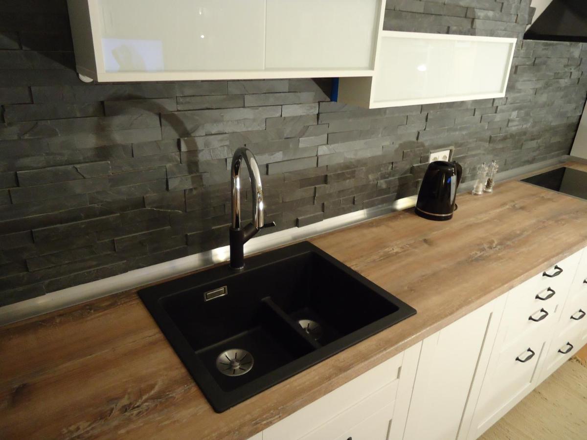 Cute sunny apartment KOD1 - Housity