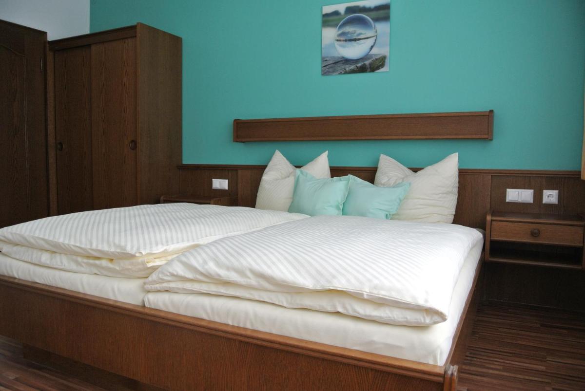 Frühstückspension Paradiesgartl - Housity