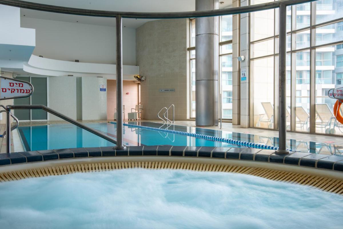 Herzliya Marina Lagoon Apartment - Housity
