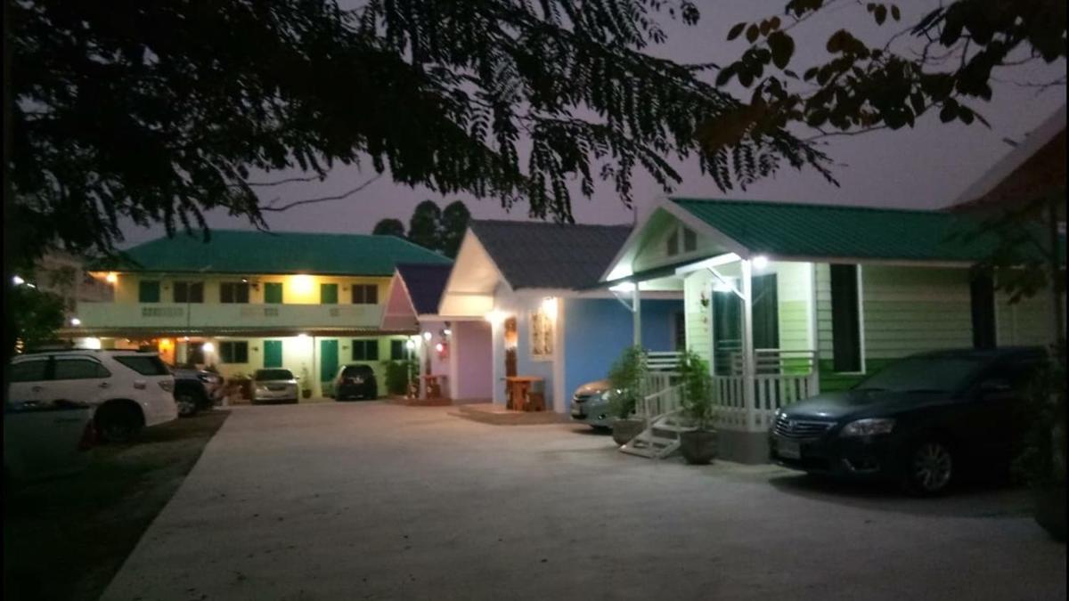 WISET SABAI RESORT - Housity