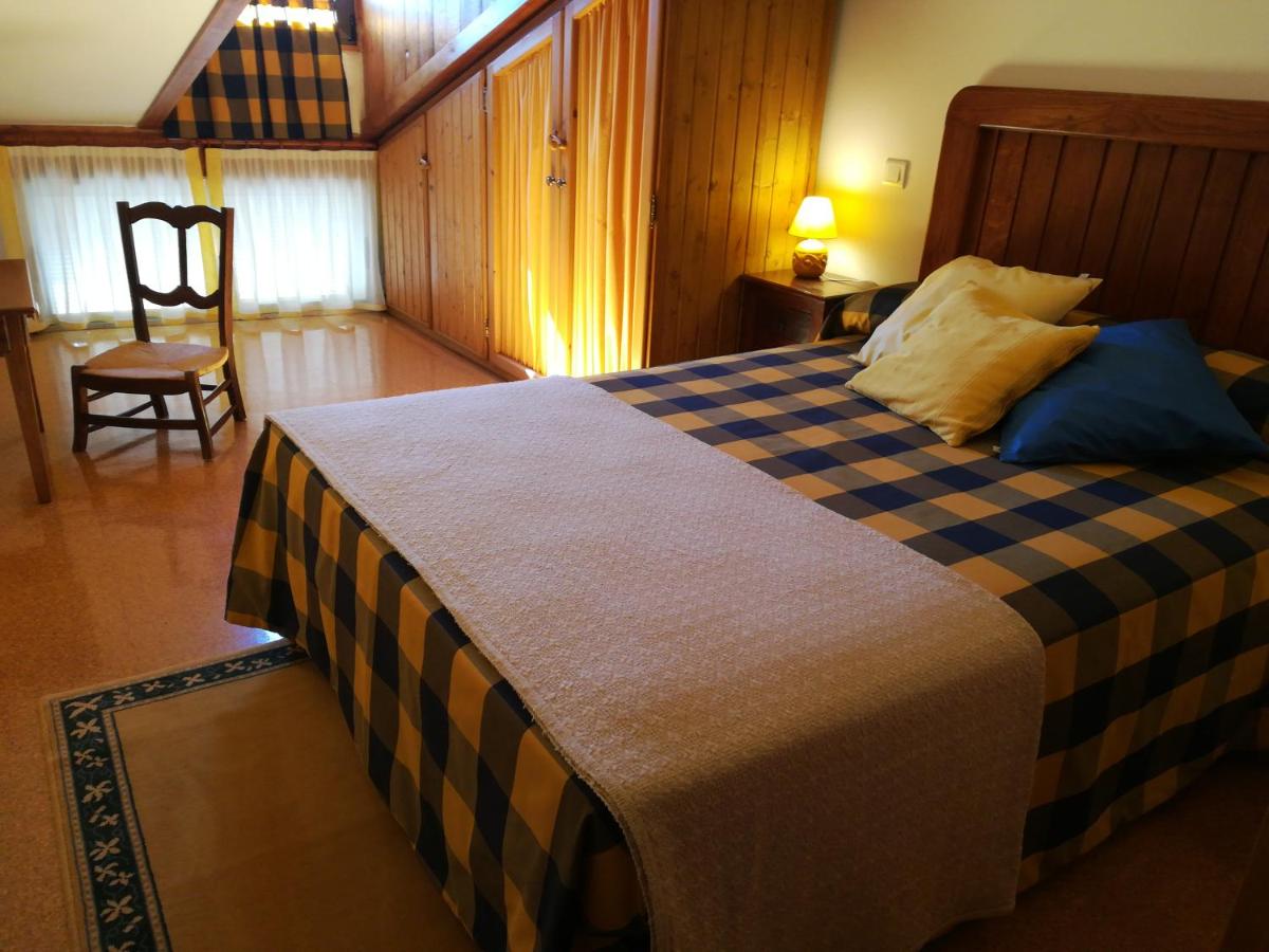Casa rural Isabel y Fernando - Housity