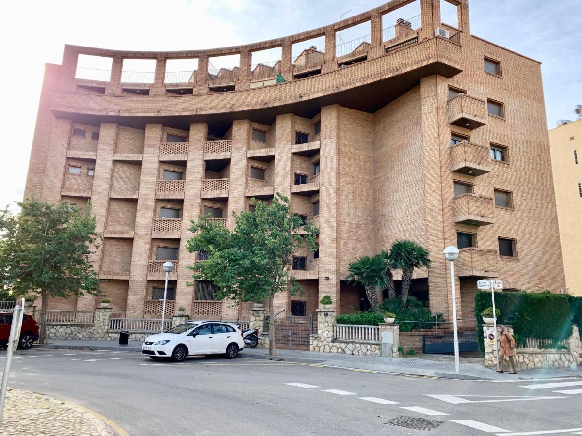 APARTAMENTO - WIFI FREE - FRENTE AL MAR - Housity