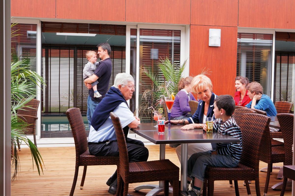 Clients de l'établissement ibis Styles Morlaix