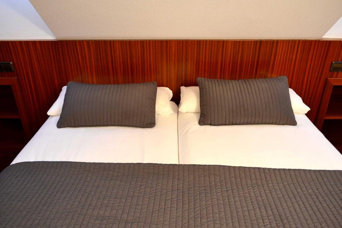 Apartamentos Alda Santa Cristina - Housity