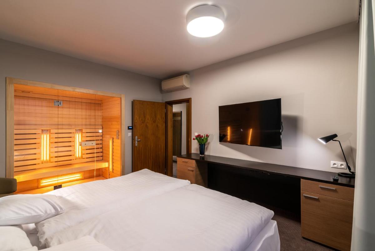 Hotel Karpatia - Housity