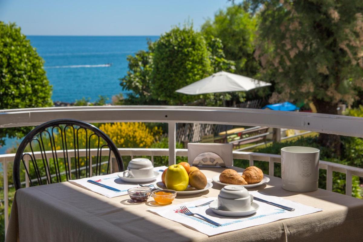 Hotel Adler - Housity